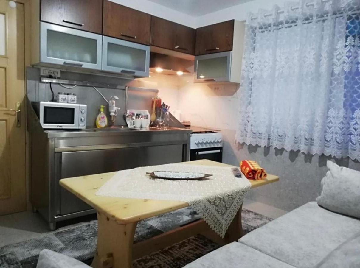 Romance Apartments Tirana Zewnętrze zdjęcie